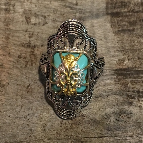 Silver European Insect Ring - Picture 2 of 5